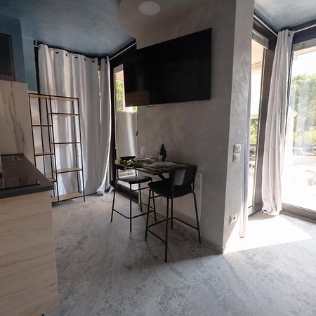 Garda Fantasy Paradise Silver O Gold Desenzano del Garda Luaran gambar